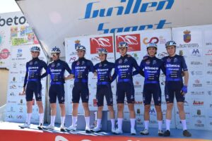 Alimco-Campagnolo en el circuito del Guadiana