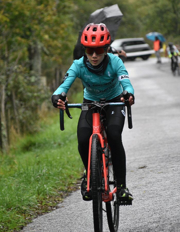 Ciclista de Inurri Academy