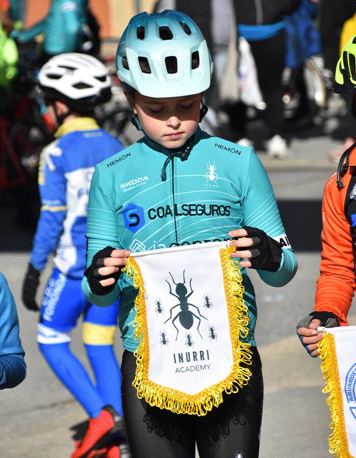 Ciclista de Inurri Academy