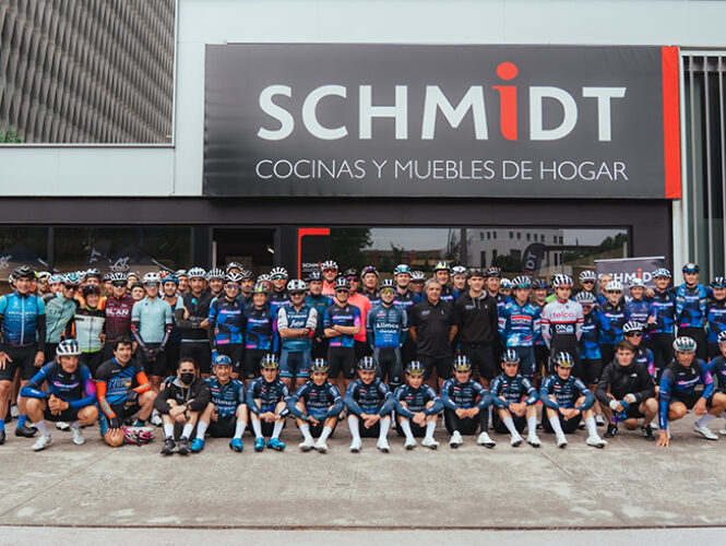 KDD Cicloturistas foto de equipo